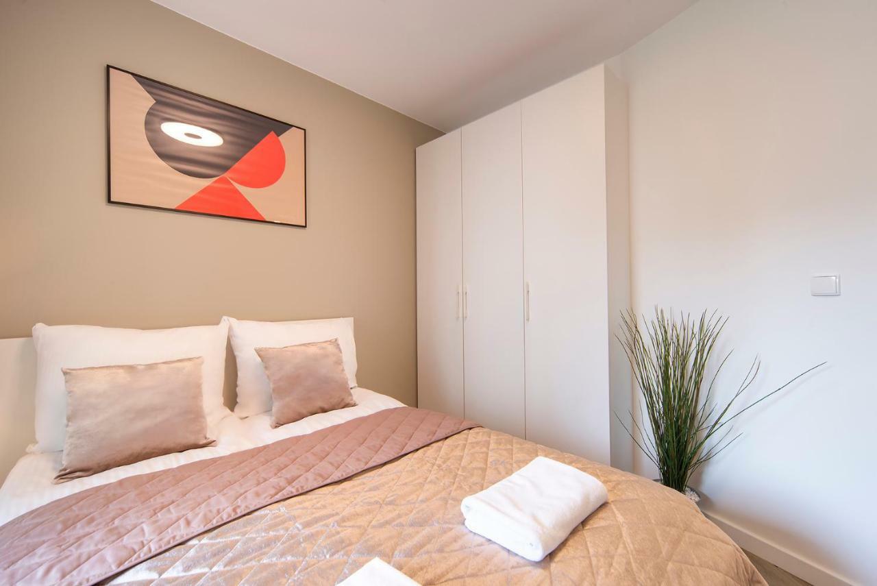 Apartments Kontinuum Gdansk By Renters Kültér fotó